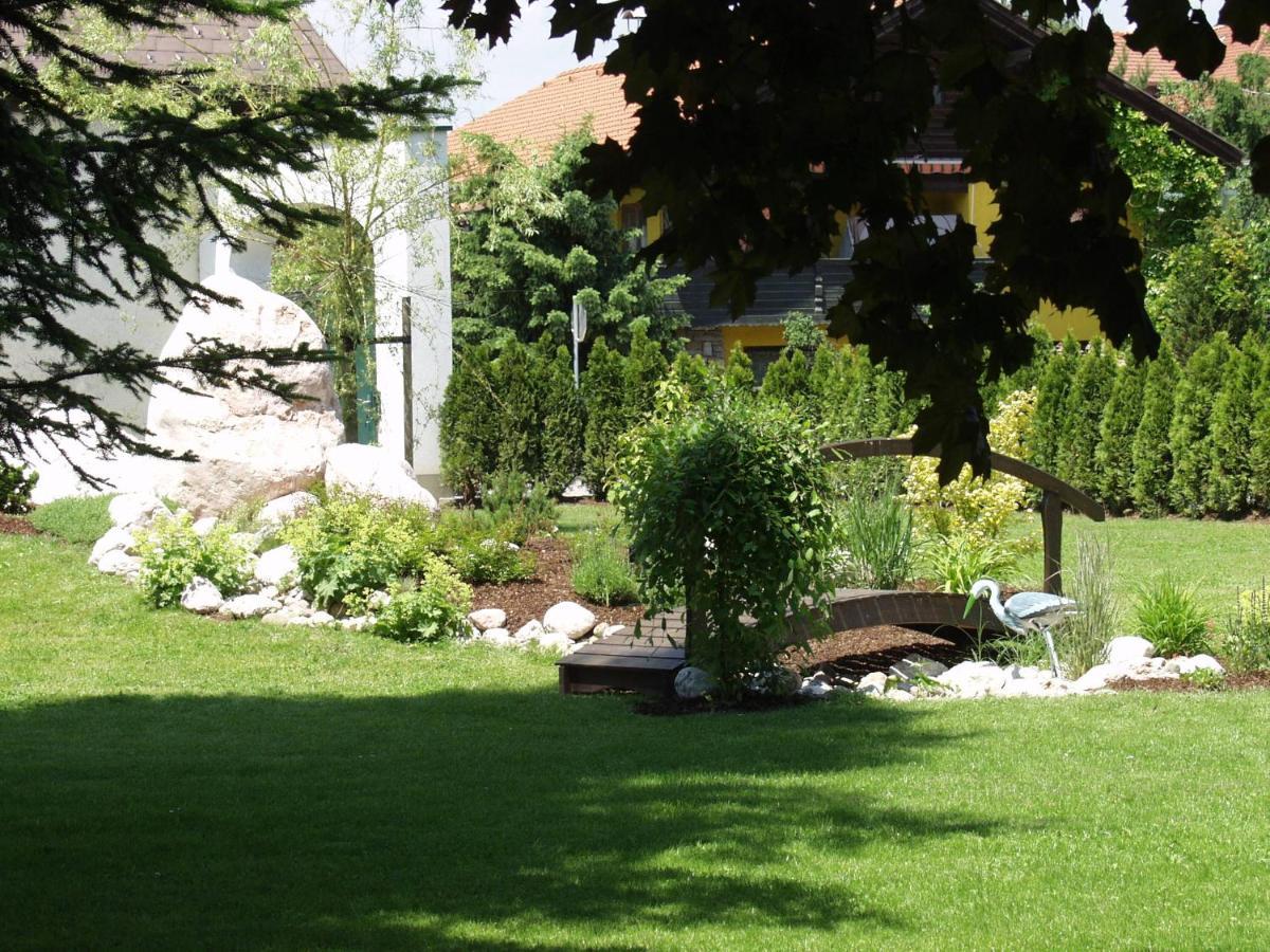 Hotel Tirolerhof Sankt Georgen im Attergau Exteriér fotografie